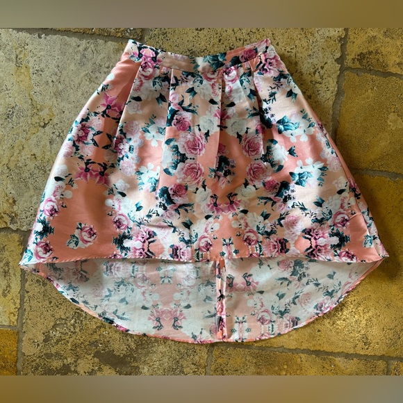 IZ Girl Floral Skirt - Picture 1 of 3